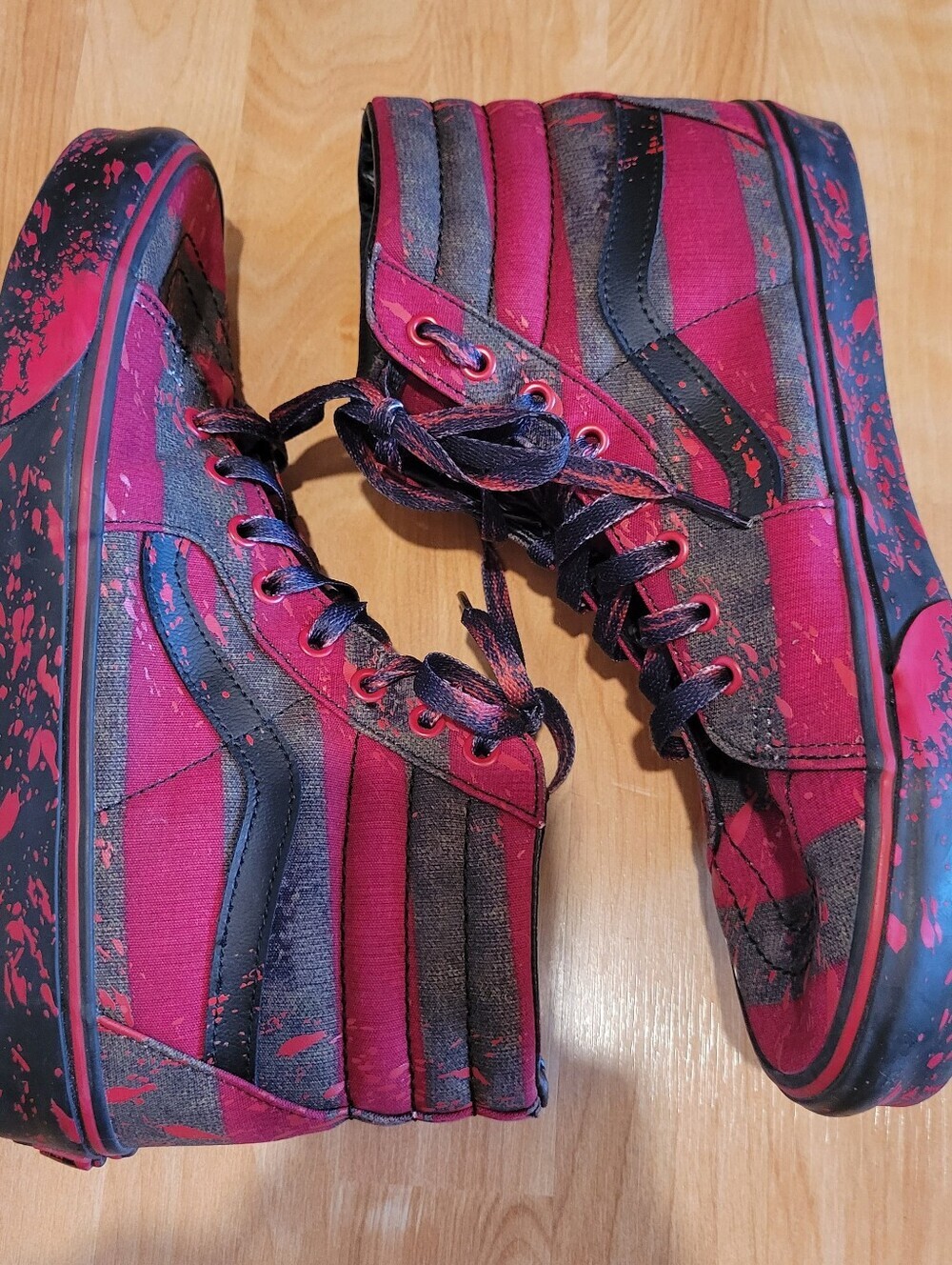 Vans Sk8-Hi Horror Pack Nightmare On Elm Street Freddy Krueger Sneakers Size 11 - Picture 4 of 10